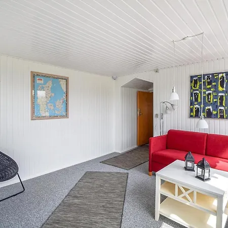 Hébergement de vacances Stunning Home In Juelsminde With Wifi
