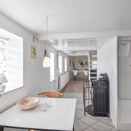 Stunning Home In Juelsminde With Wifi